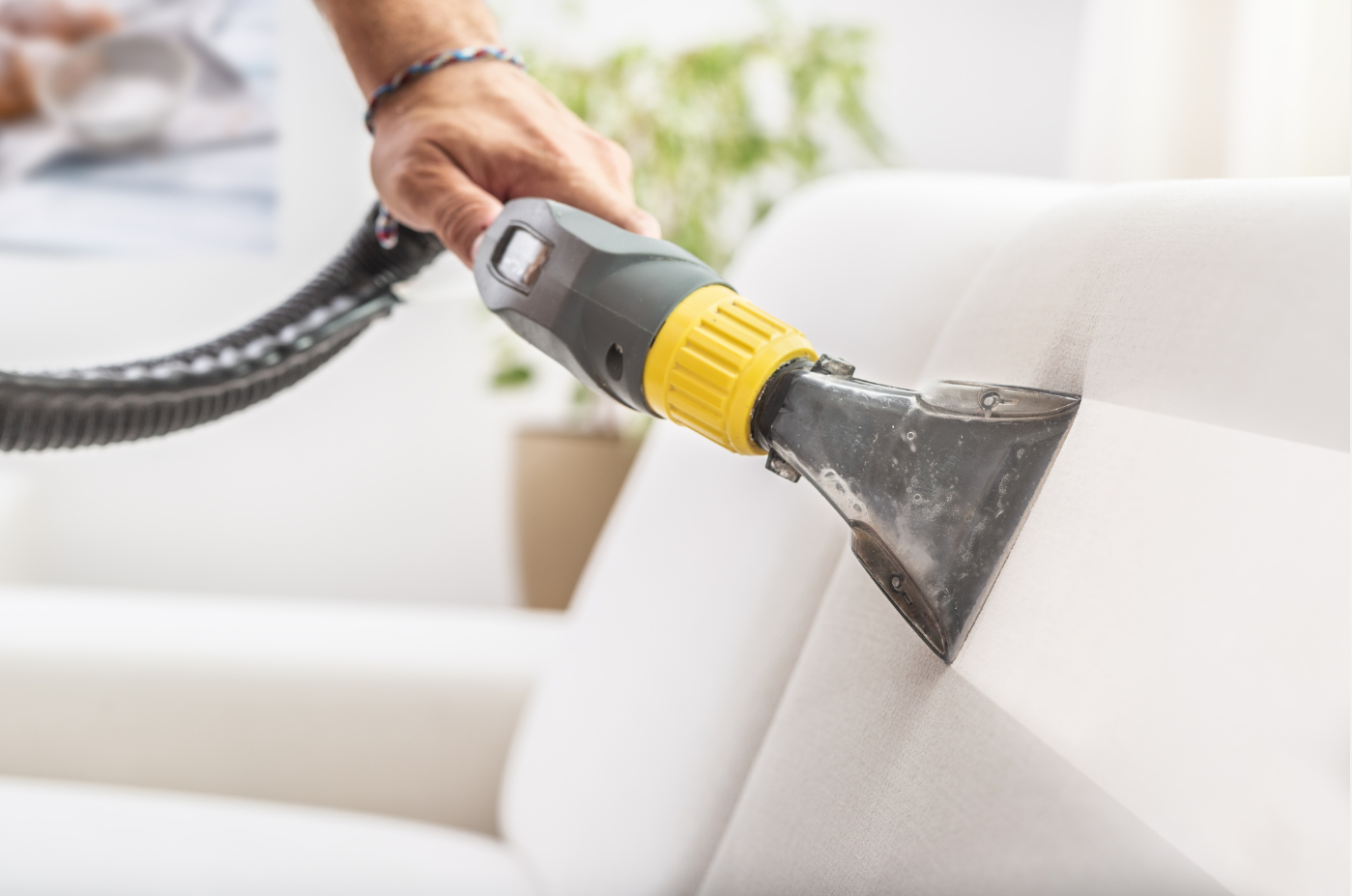 Limpieza profesional de sofá a domicilio en Gran Canaria